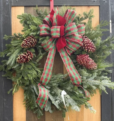 Outdoor Wreath Making Workshop (Dec 6th)